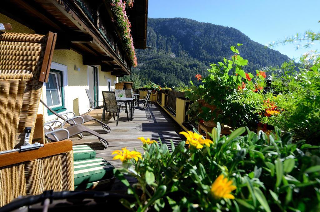 Landhotel Kirchenwirt ウンケン エクステリア 写真