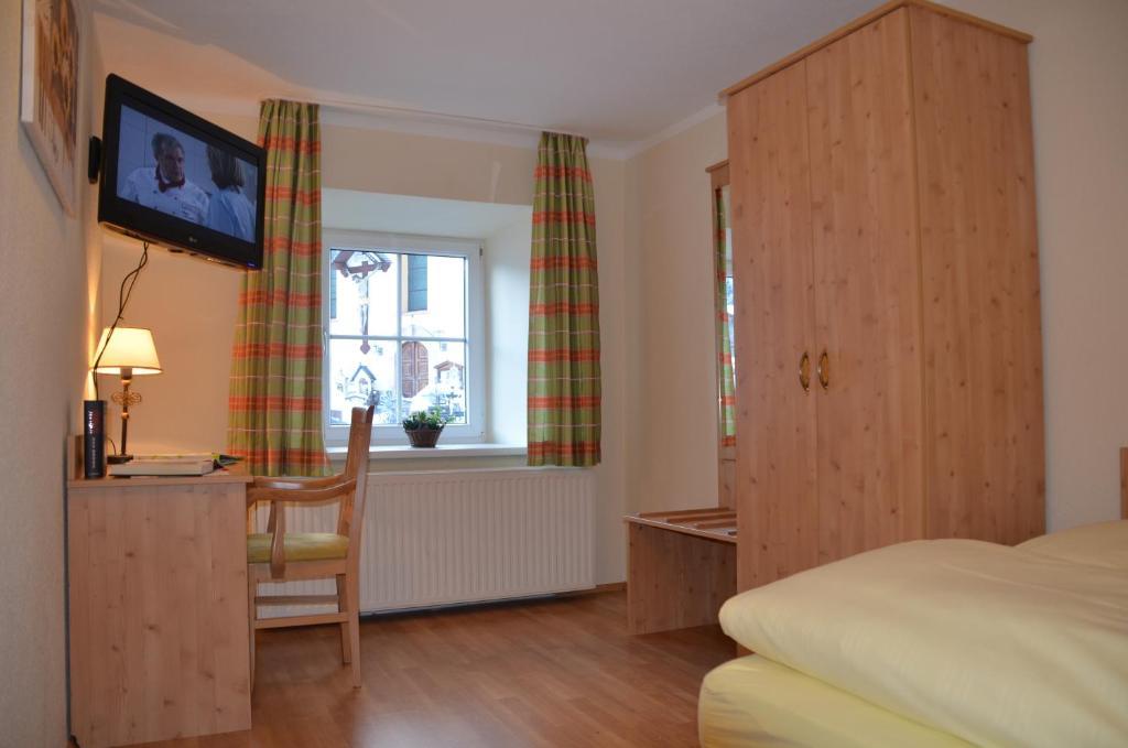 Landhotel Kirchenwirt ウンケン 部屋 写真
