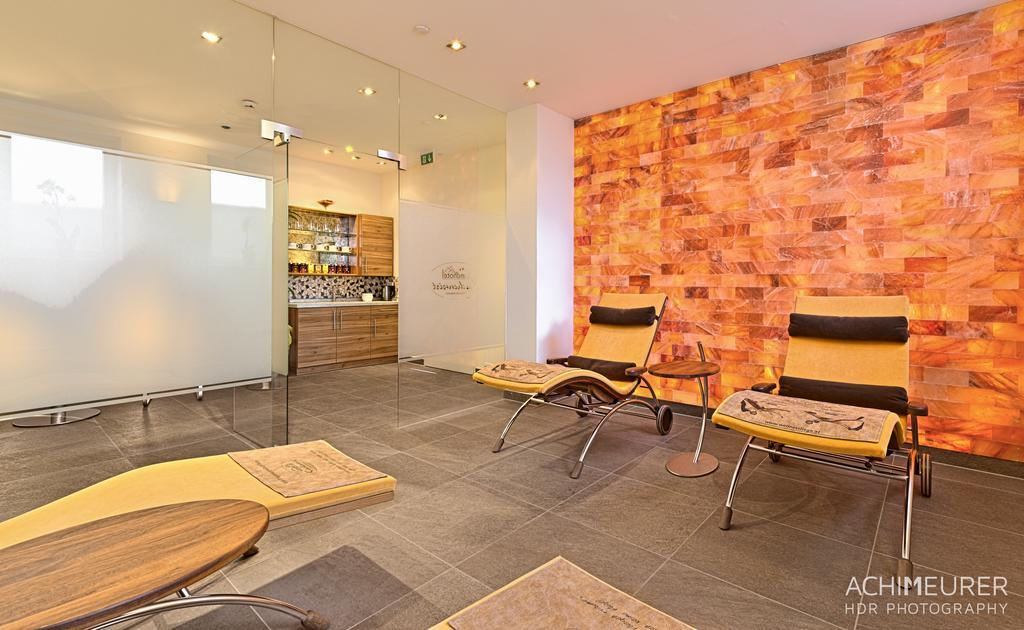 Landhotel Kirchenwirt ウンケン エクステリア 写真